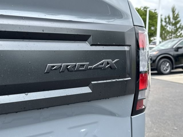2025 Nissan Frontier PRO-4X - Photo 9