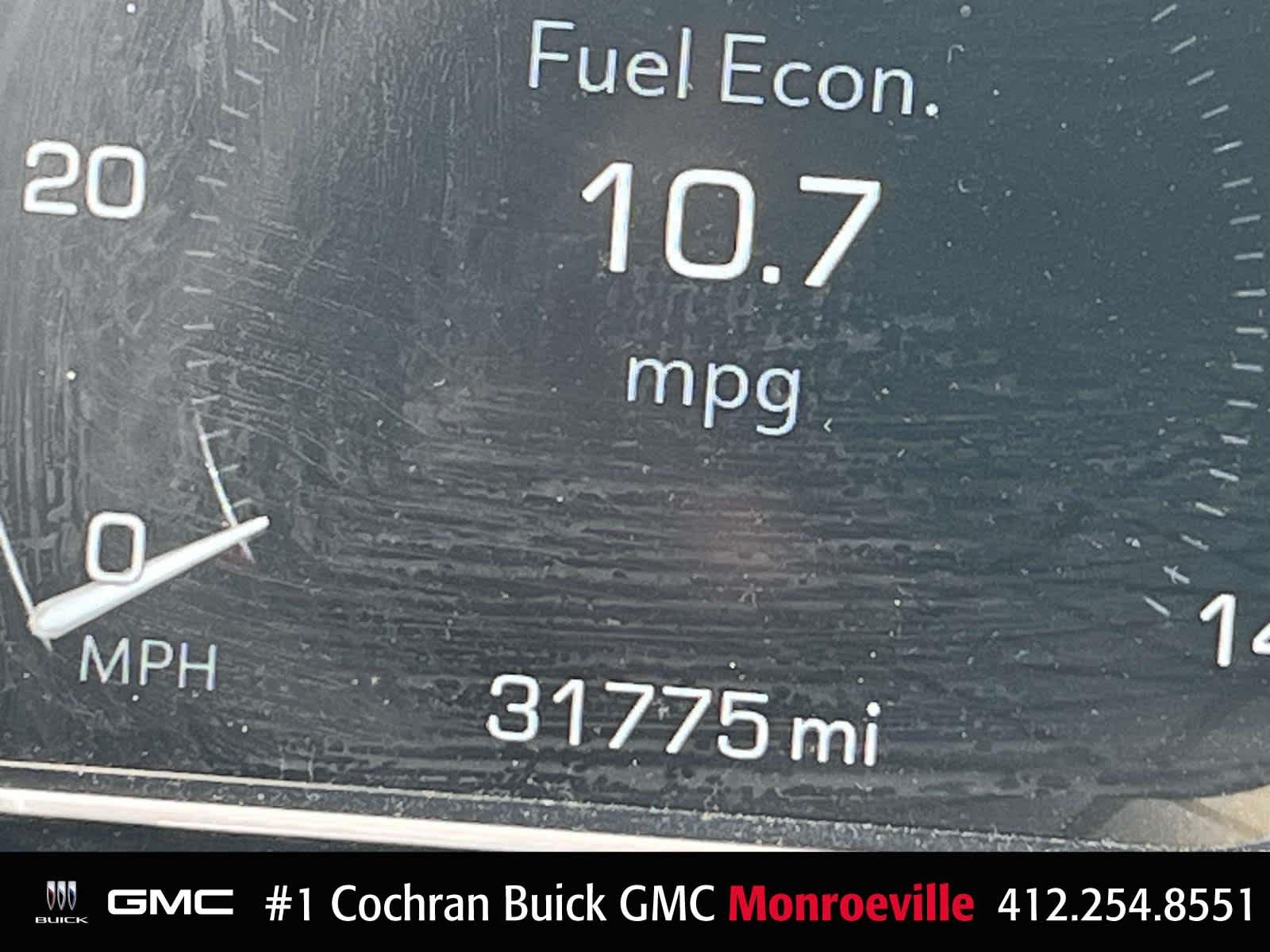 Used 2023 White Frost Tricoat GMC SLT image 41