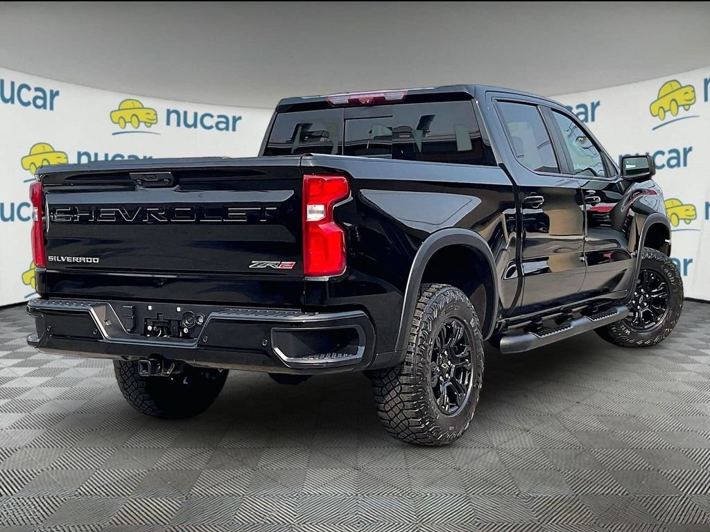 Used 2022 Black Chevrolet ZR2 image 6
