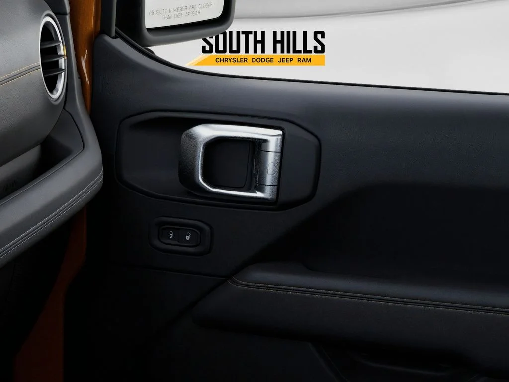 New 2026 Goldilocks Exterior Paint Jeep Sahara image 25