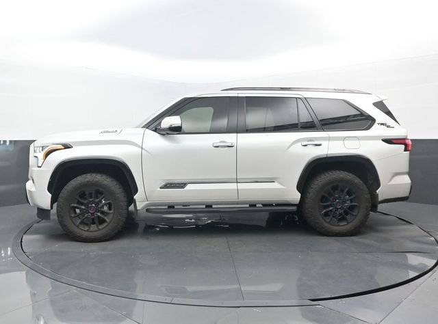 Used 2025 Wind Chill Pearl Toyota Platinum image 7