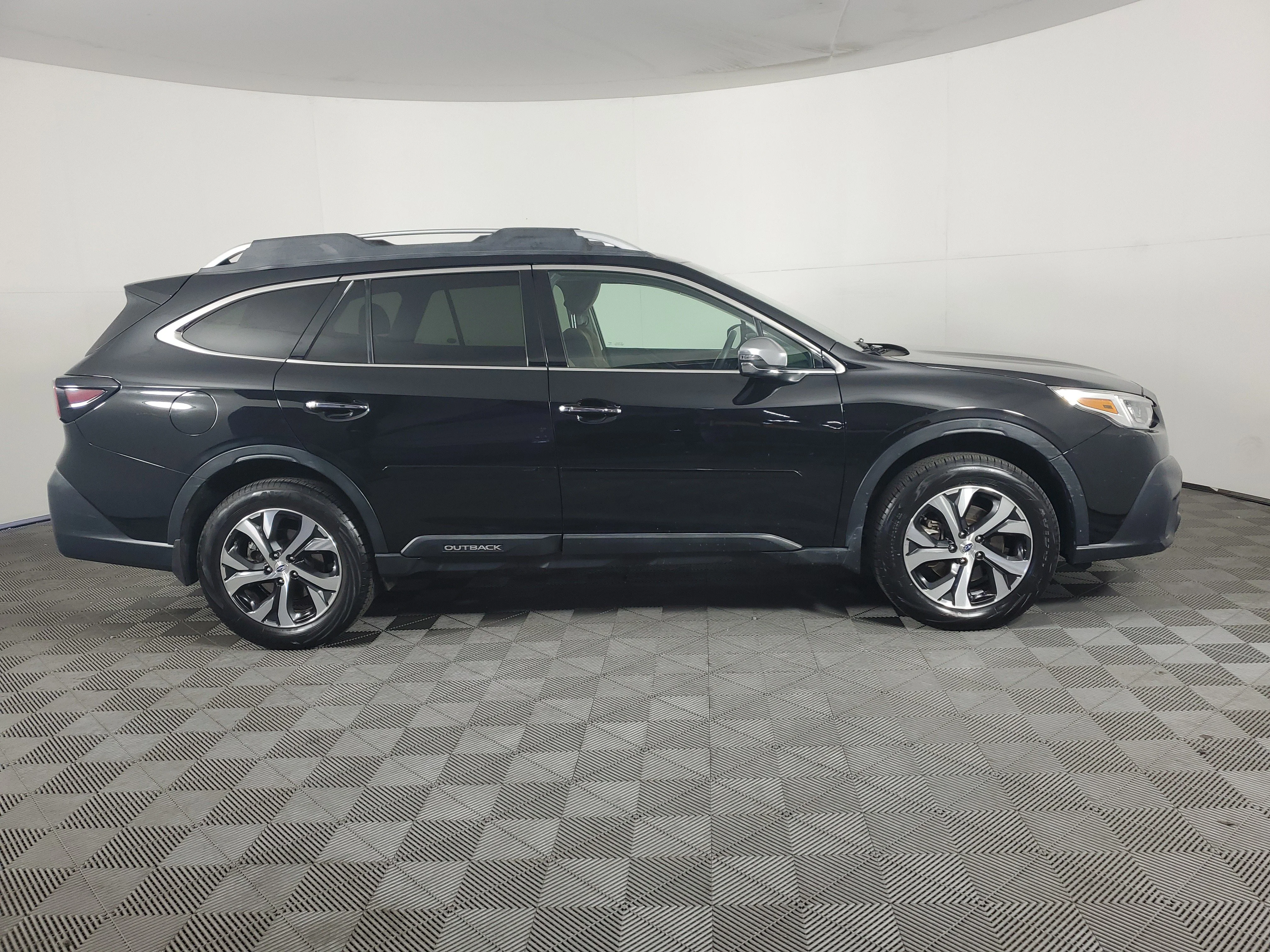 Used 2021 Crystal Black Silica Subaru Touring XT image 5