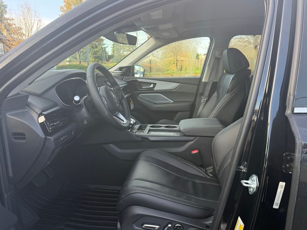 New 2026 Majestic Black Pearl Acura Technology Package image 12