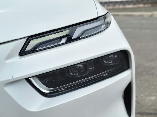 Certified Used 2024 White BMW xDrive40i image 9