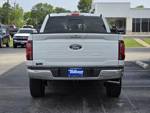 New 2026 Oxford White Ford Lariat® image 5