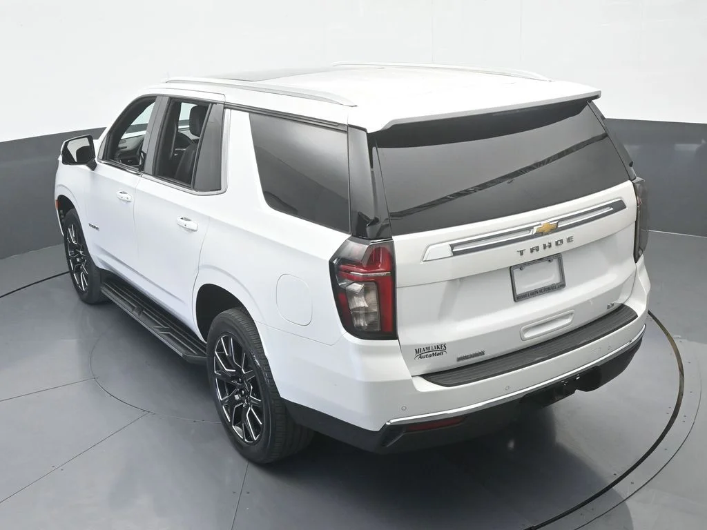 Used 2023 Iridescent Pearl Tricoat Chevrolet LT image 58
