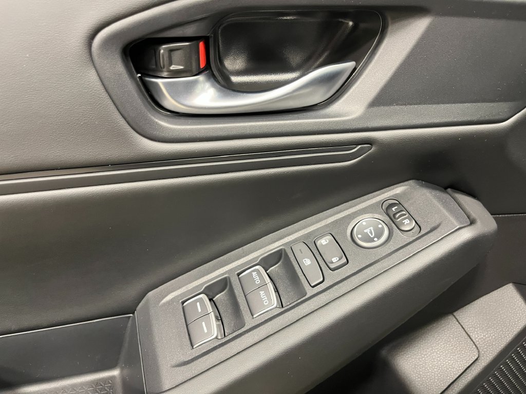 New 2026 Meteorite Gray Metallic Honda SE image 13