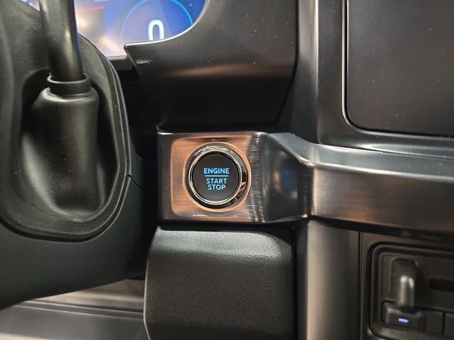 New 2026 Carbonized Gray Metallic Ford F-250® Lariat® image 31