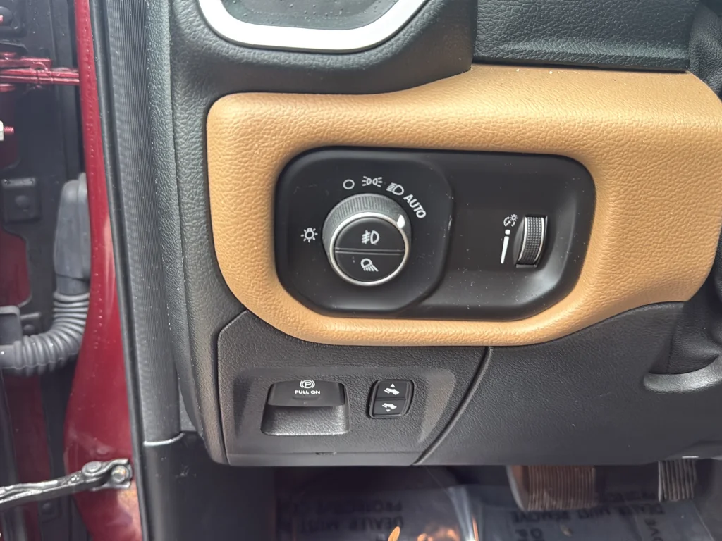 Certified Used 2020 Red Ram Big Horn/Lone Star image 25