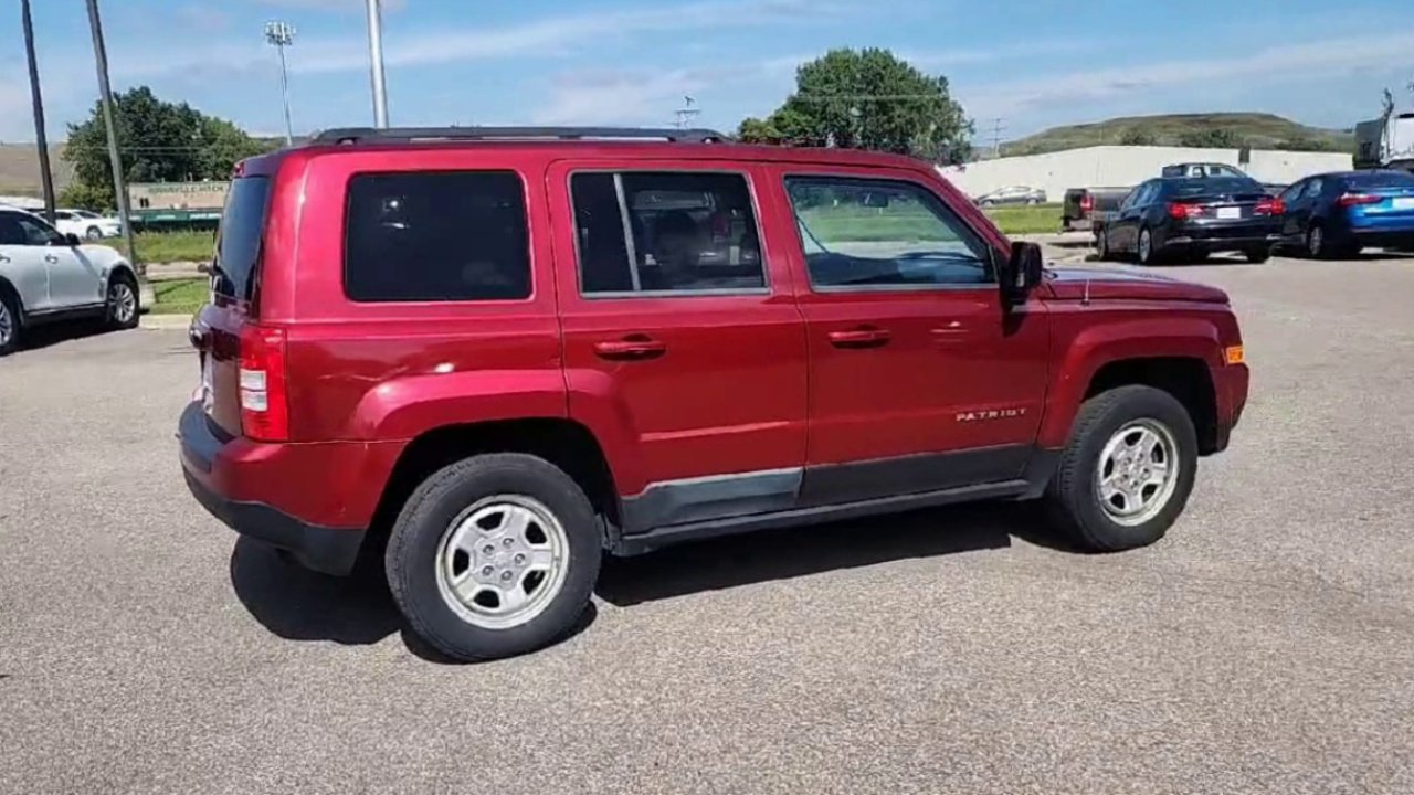 2012 Jeep Patriot Sport photo 2