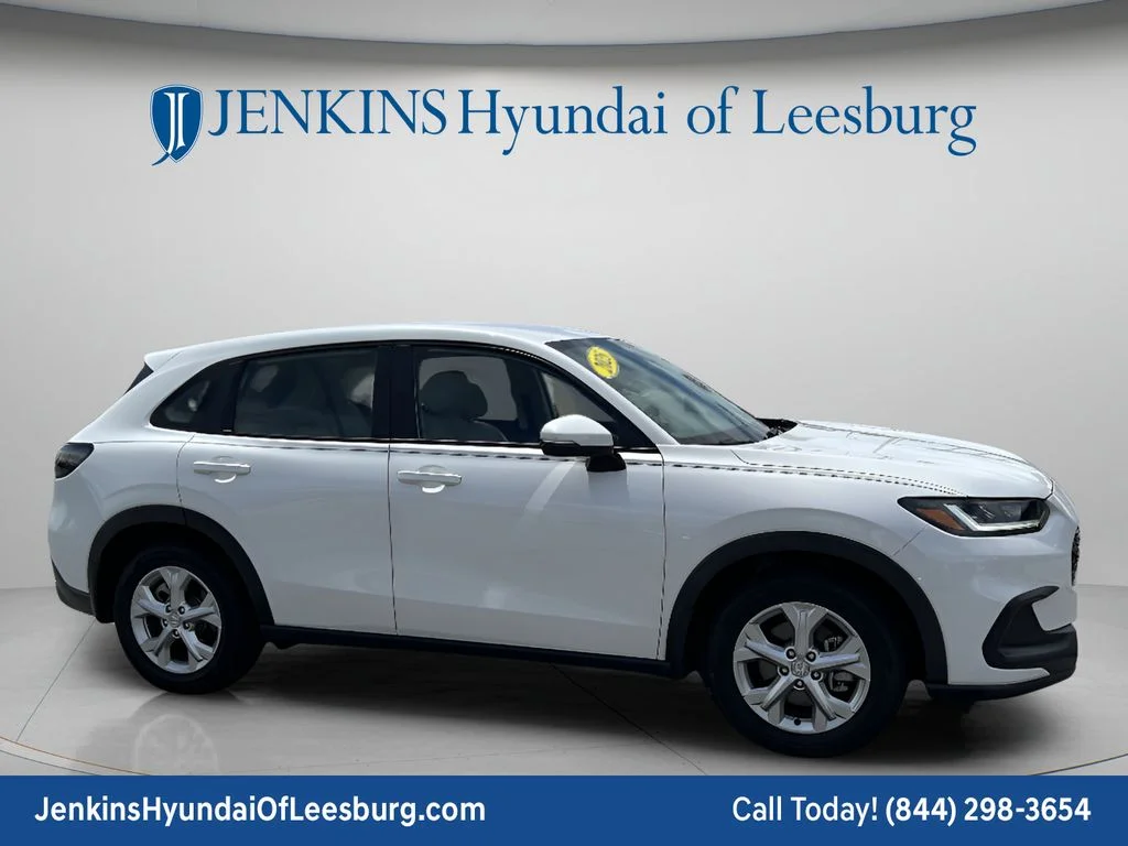 Used 2025 White Honda LX image 2
