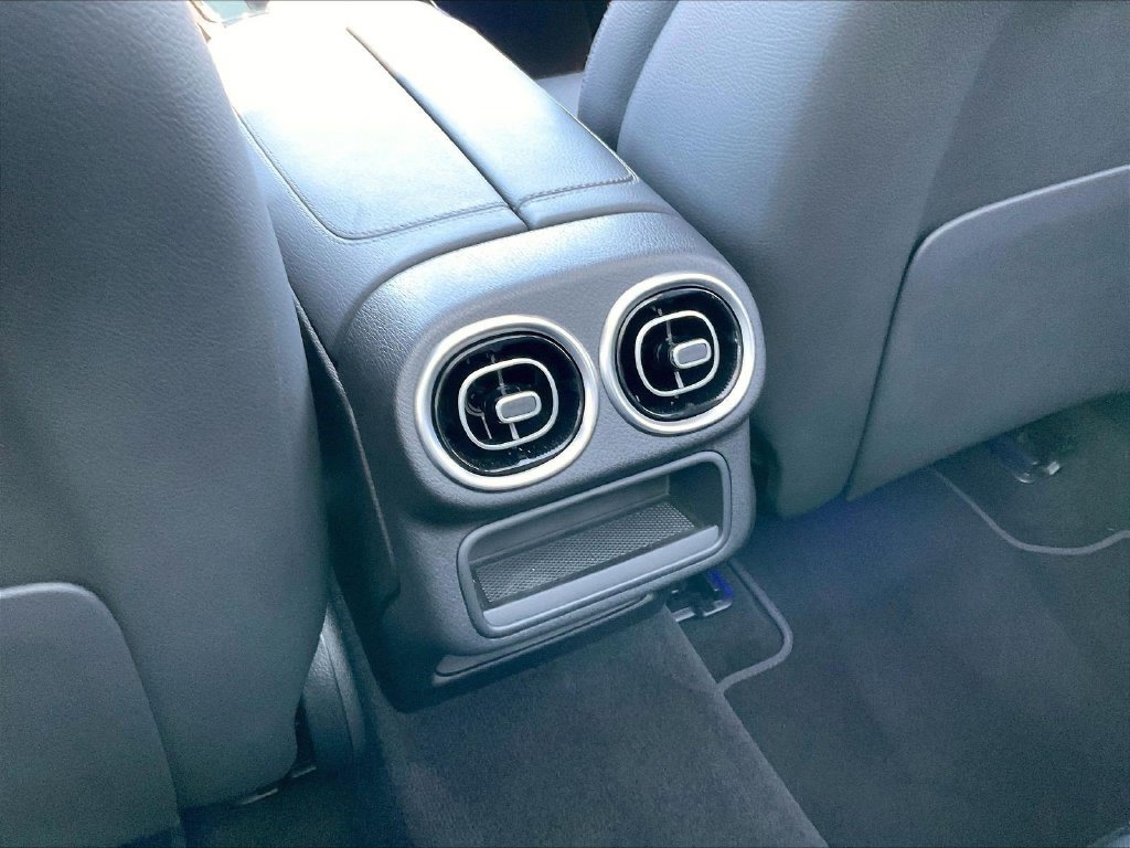 Used 2026 Graphite Mercedes-Benz GLC 300 image 12