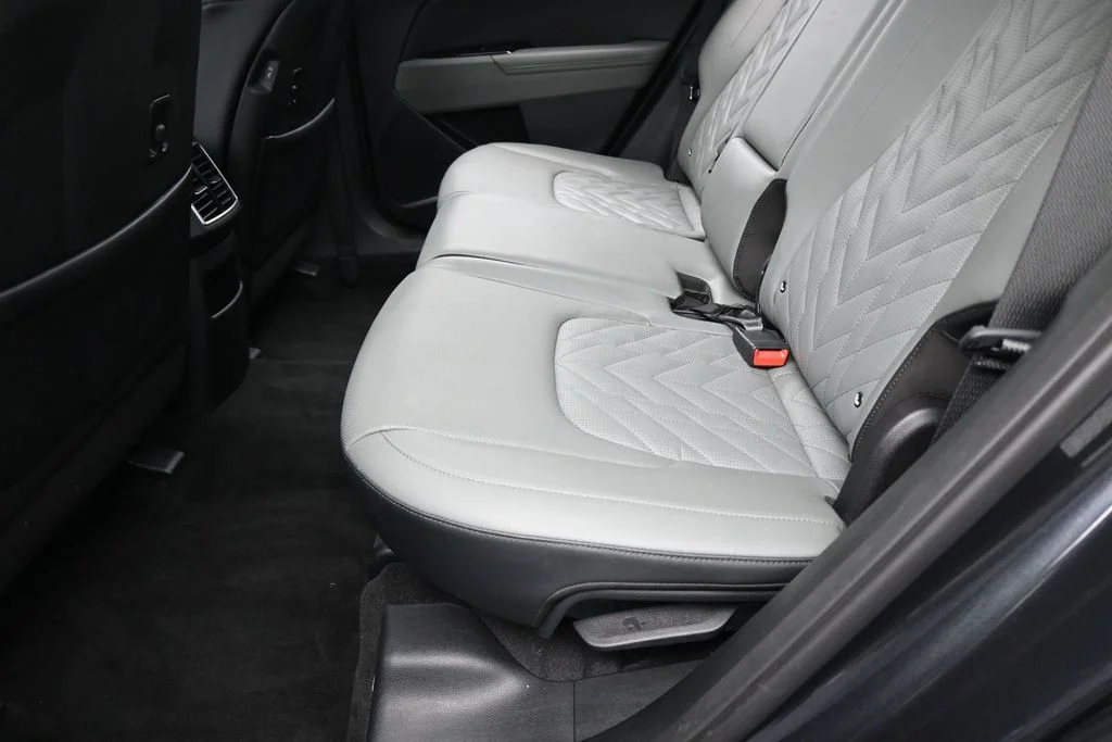 Used 2023 Gravity Gray Kia X-Pro Prestige image 37