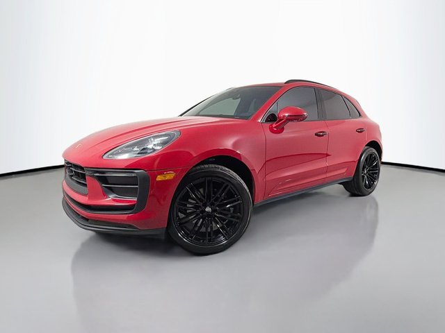 Pre-Owned 2023 Porsche Macan Base With Navigation &amp; AWD