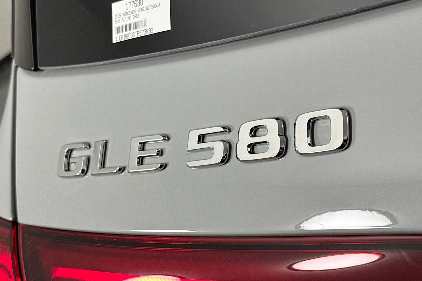 2026 Mercedes-Benz GLE GLE580 - Photo 8