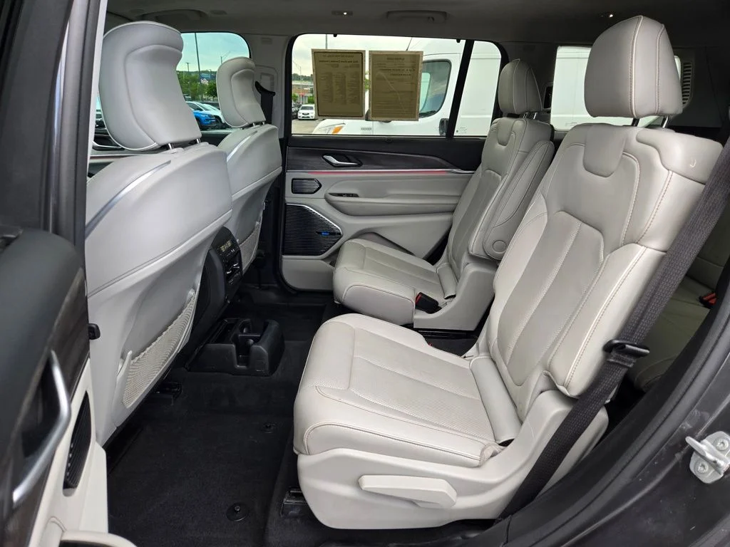 Used 2022 Gray Jeep Overland image 31
