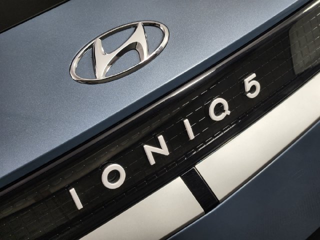2024 Hyundai IONIQ 5 SEL - Photo 9