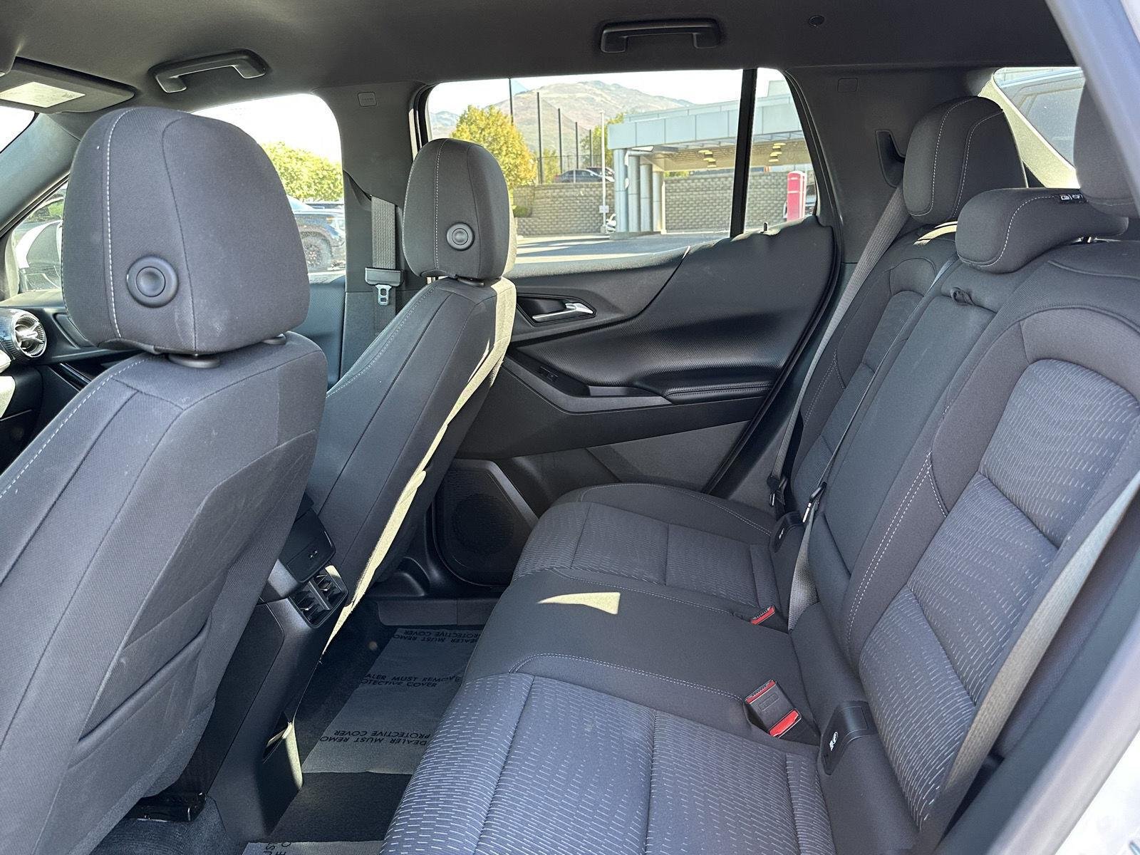 2025 Chevrolet Equinox LT - Photo 3