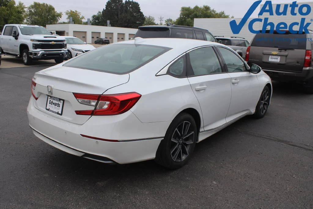 Used 2022 Platinum White Pearl Honda EX-L image 2