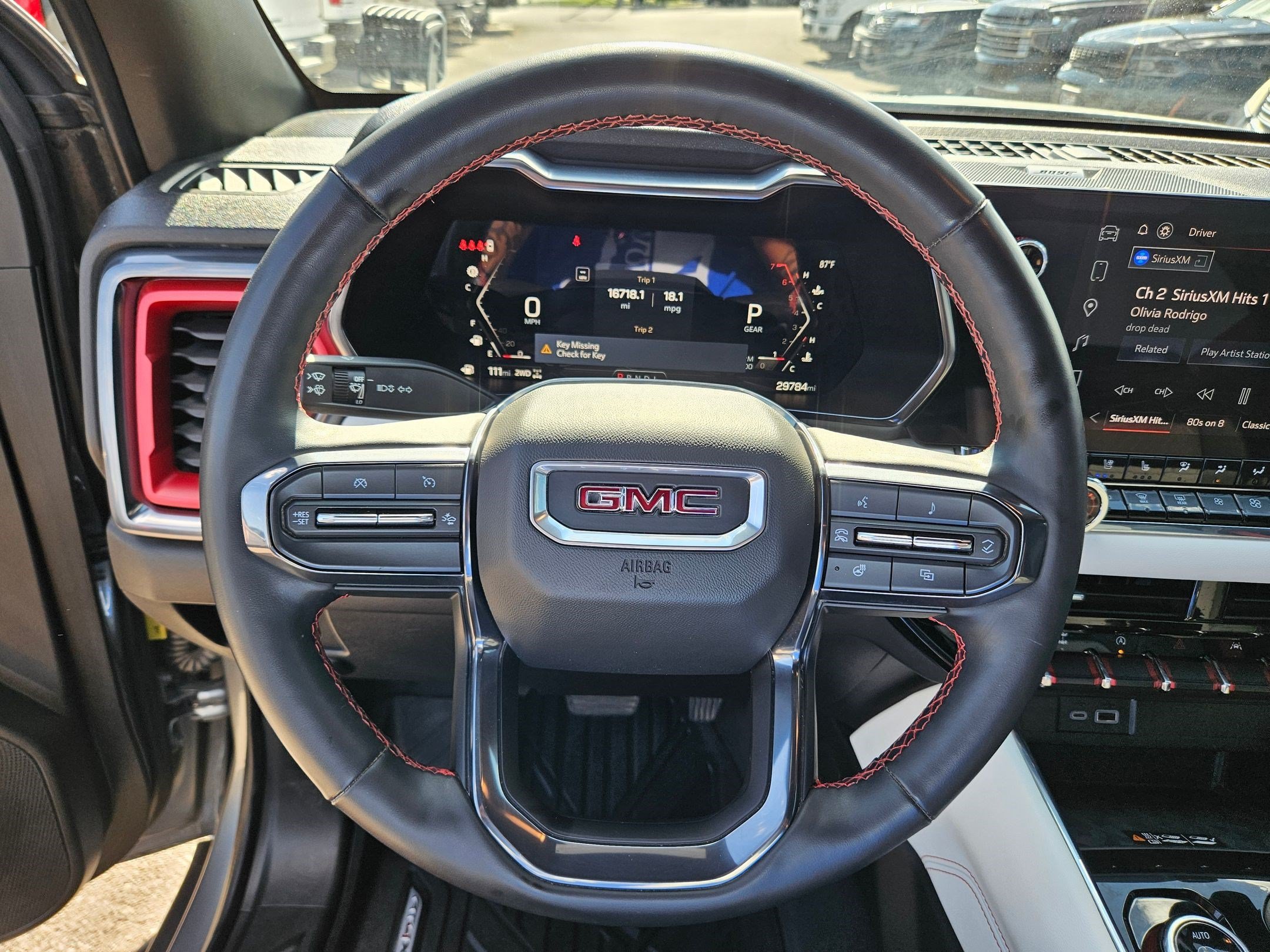 2024 GMC Canyon AT4X - Photo 16