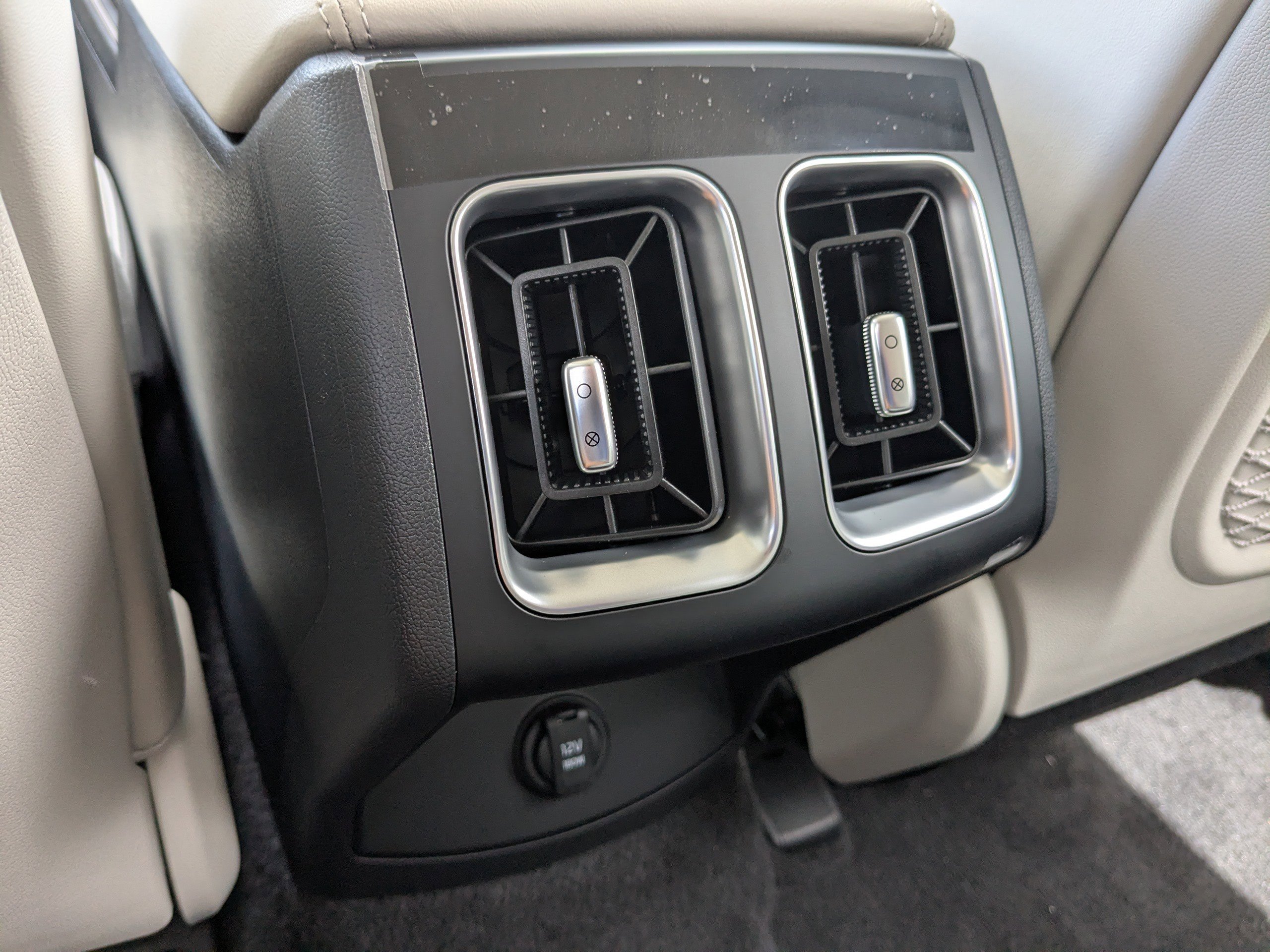 New 2026 Glacial White Pearl Kia S image 18