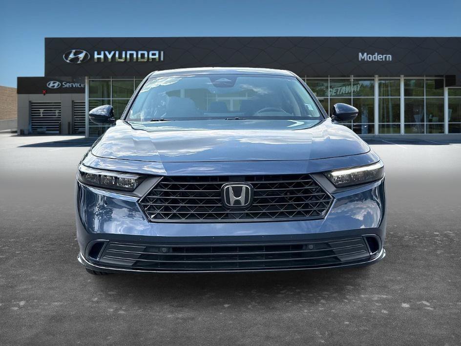 Used 2024 Canyon River Blue Metallic Honda EX-L image 2