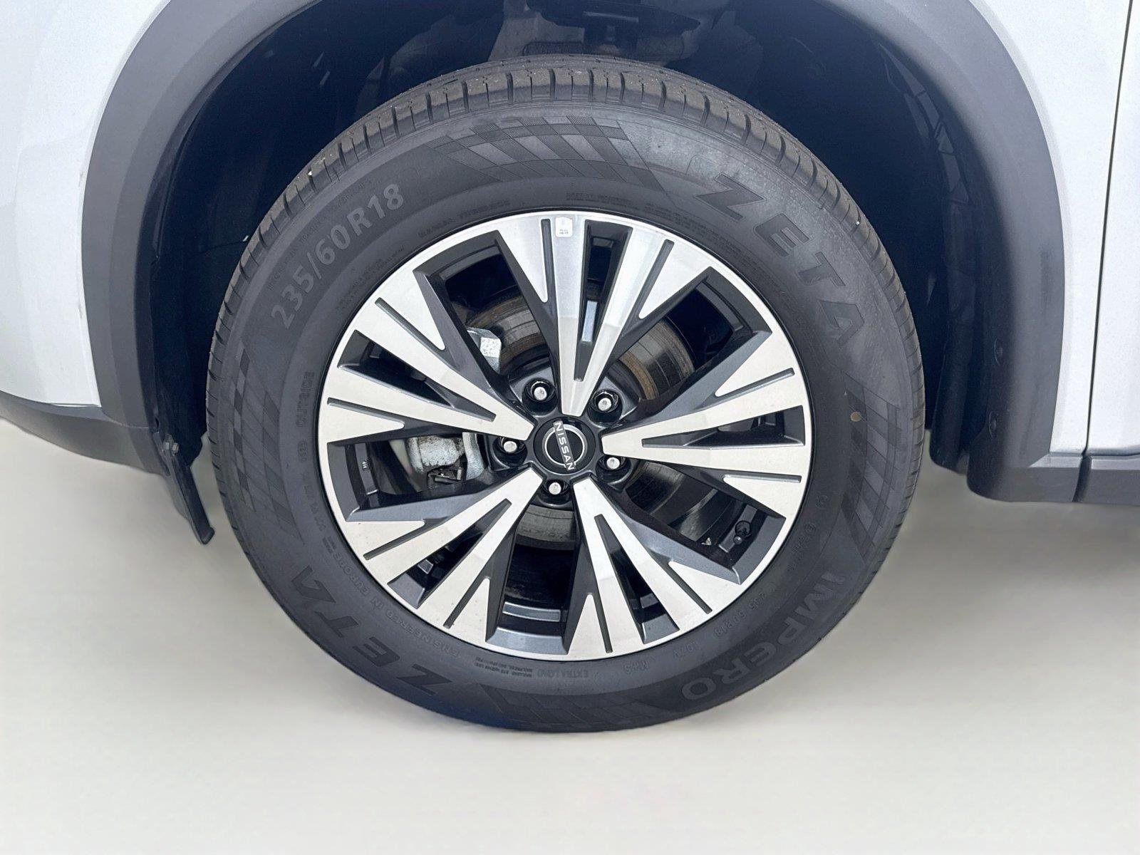Used 2023 Super Black Nissan SV image 28