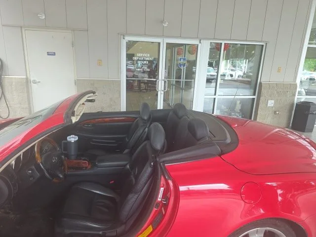 Used 2002 Red Lexus 430 image 5
