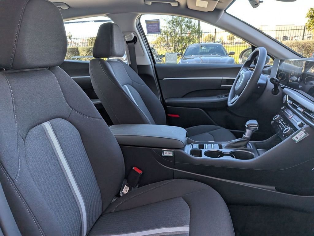 2026 Hyundai Sonata SE - Photo 28