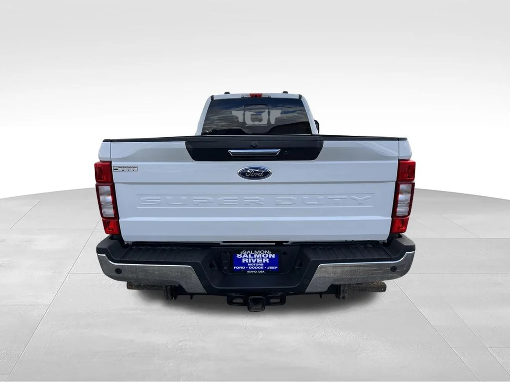 Used 2022 White Ford Lariat image 6