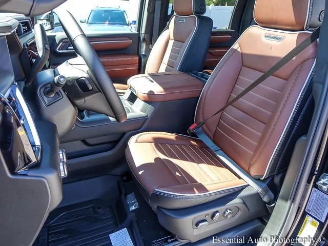 New 2026 Onyx Black GMC Denali Ultimate DRW image 8