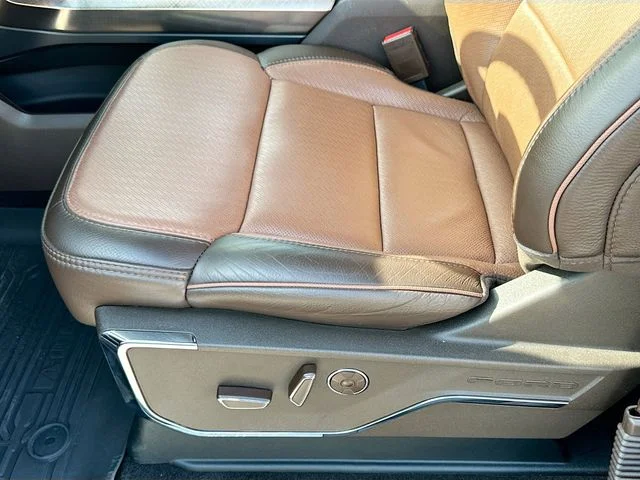 Used 2025 Gray Ford King Ranch image 20