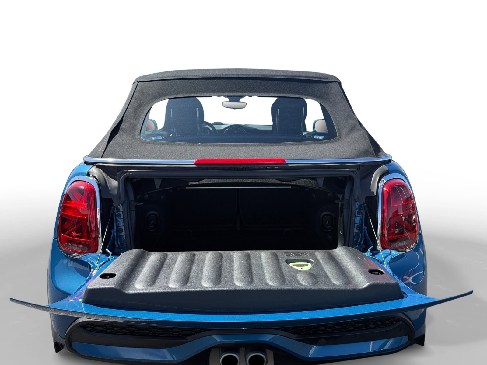 Used 2023 Island Blue Metallic MINI Base image 17