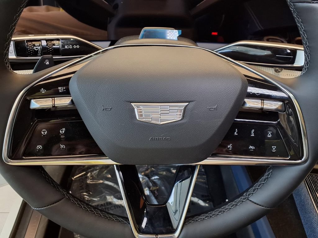 2027 Cadillac OPTIQ Premium Sport - Photo 19
