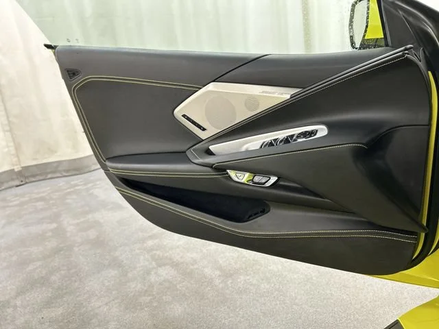 2023 Chevrolet Corvette 3LT - Photo 22