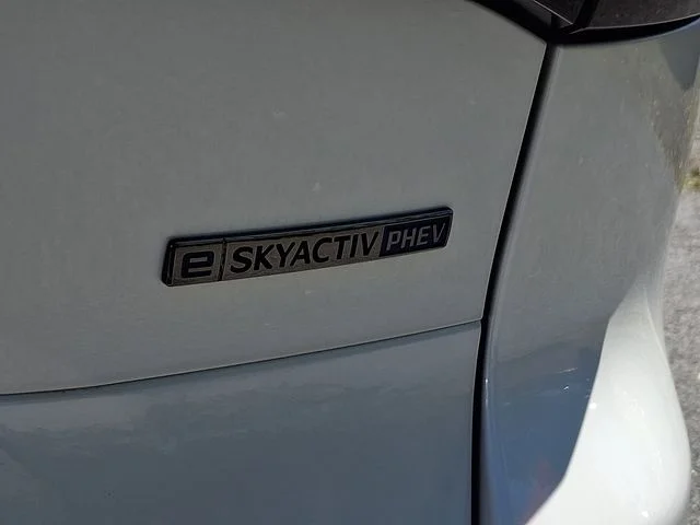 New 2026 White Mazda SC image 17
