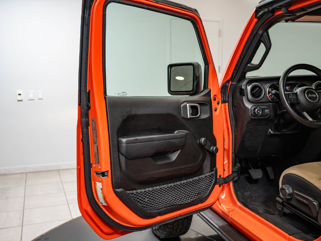 Used 2023 Punkn Metallic Clearcoat Jeep Willys image 25
