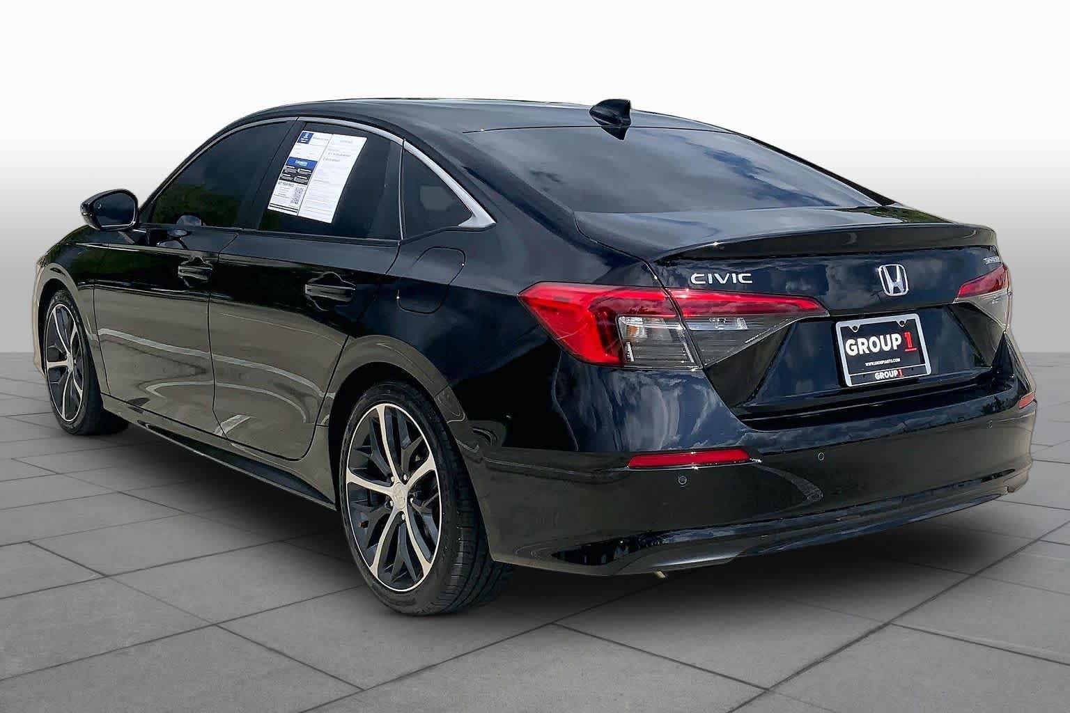 Used 2024 Crystal Black Pearl Honda Touring image 12