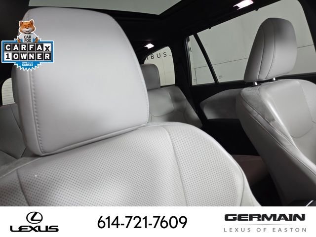 Used 2025  Lexus 350 Luxury image 20