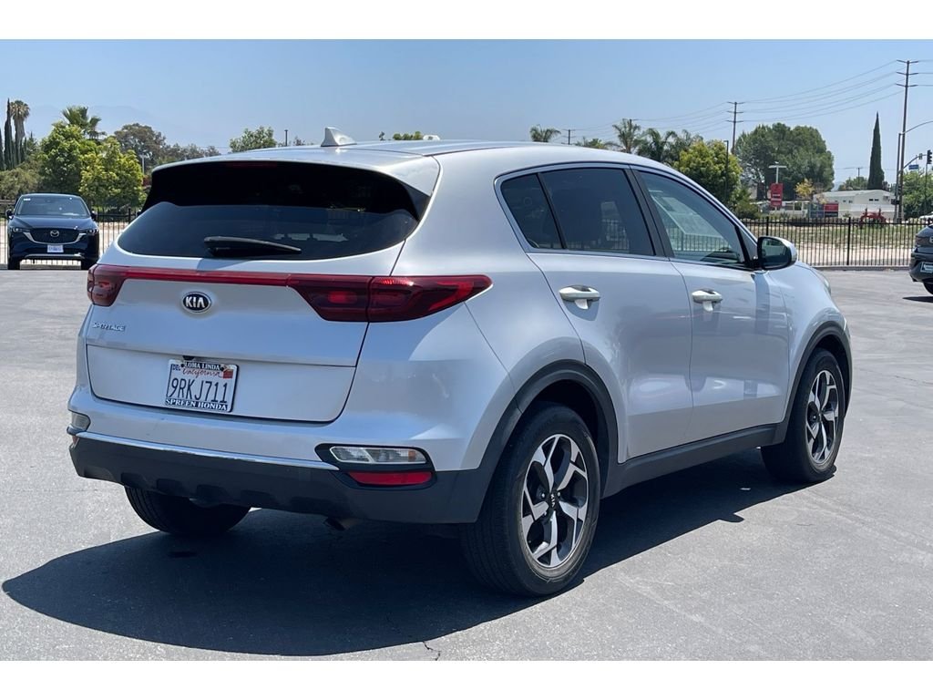 Used 2021 Sparkling Silver Kia LX image 6