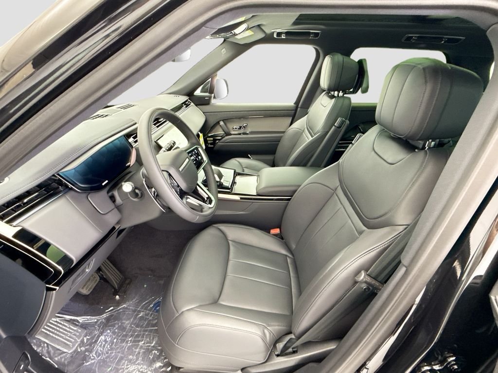 New 2026 Santorini Black Land Rover SE image 19
