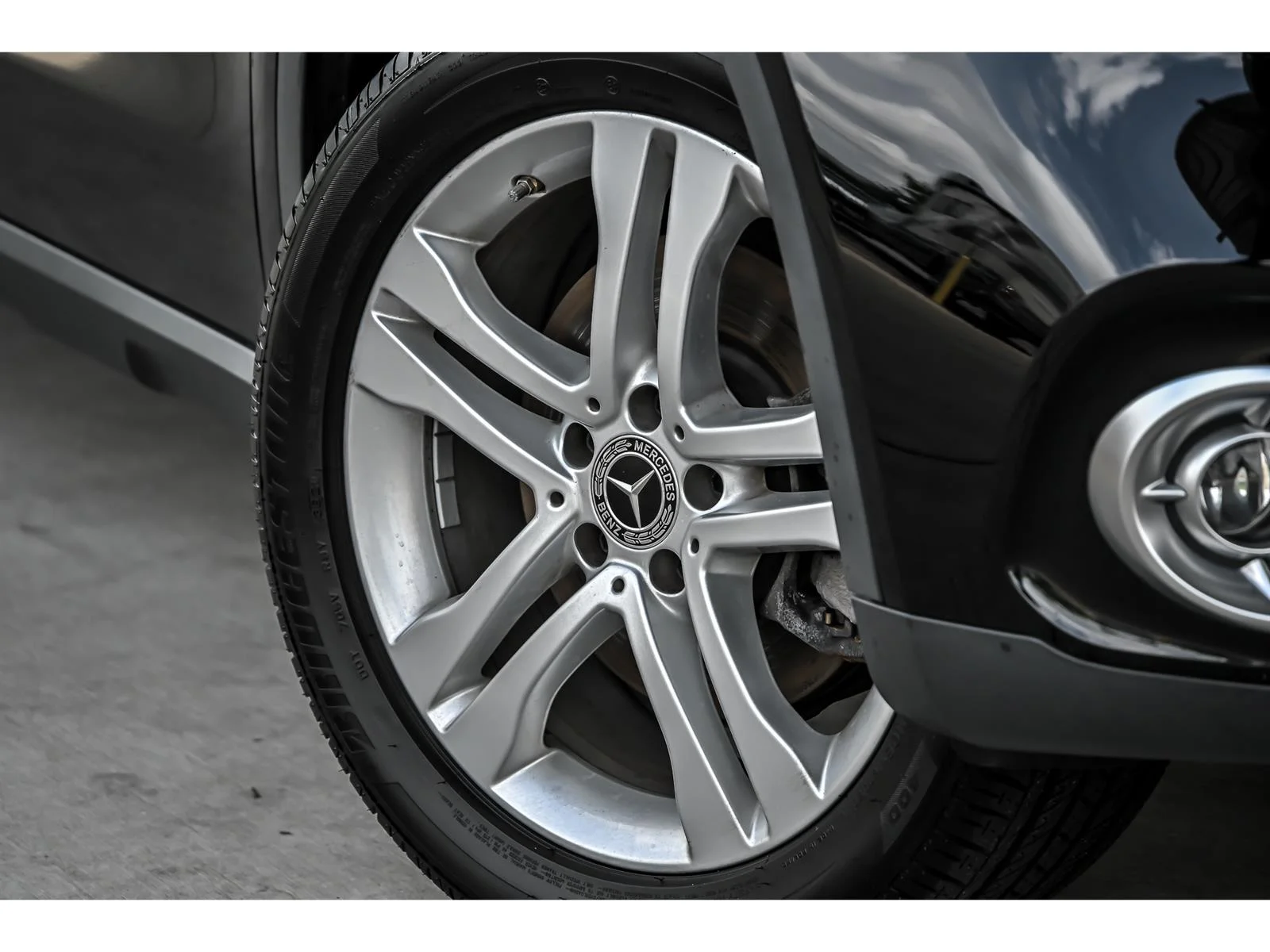 Used 2020 Black Mercedes-Benz GLA 250 4MATIC® image 3