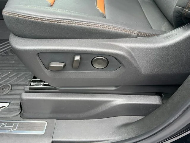Used 2026 Black GMC AT4 image 25