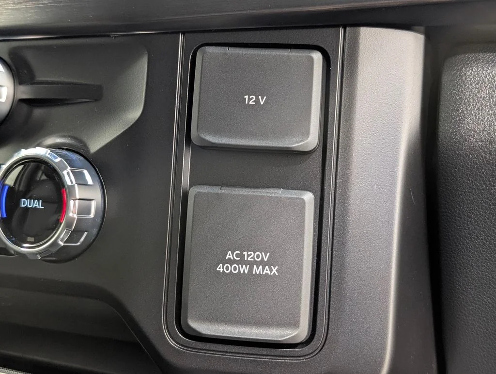 New 2026 Oxford White Ford F-250® Lariat® image 7