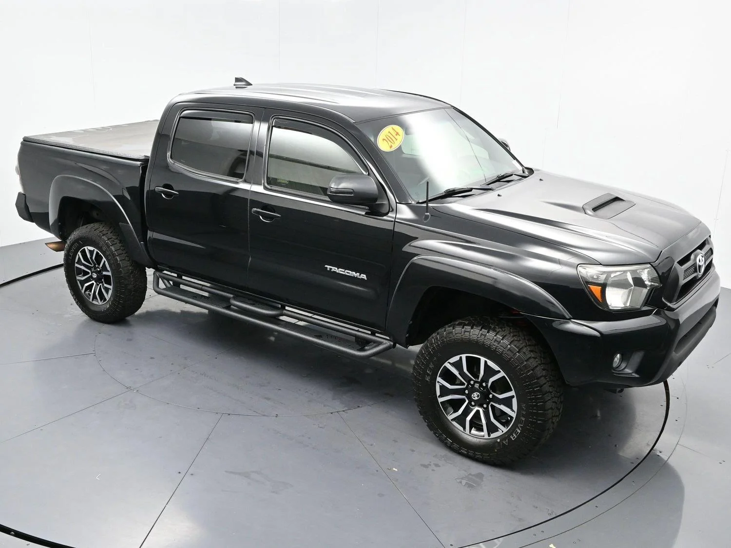 Used 2014 Black Toyota 4WD Double Cab V6 MT (Natl) image 36