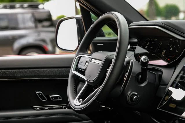 Certified Used 2025 Red Land Rover S image 18