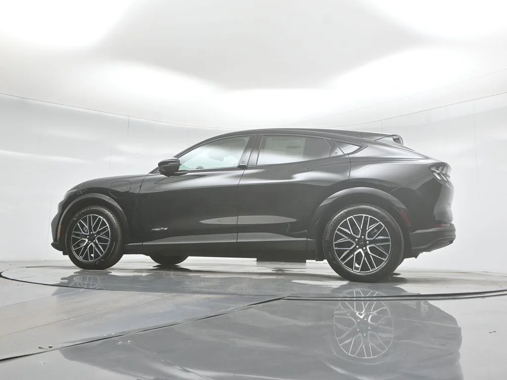 Used 2025 Black Ford Premium image 53