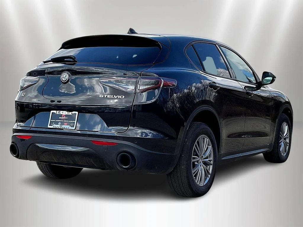 Used 2024 Black Metallic Alfa Romeo Sprint image 6