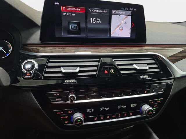 Used 2019 Mineral White Metallic BMW 540i xDrive image 19