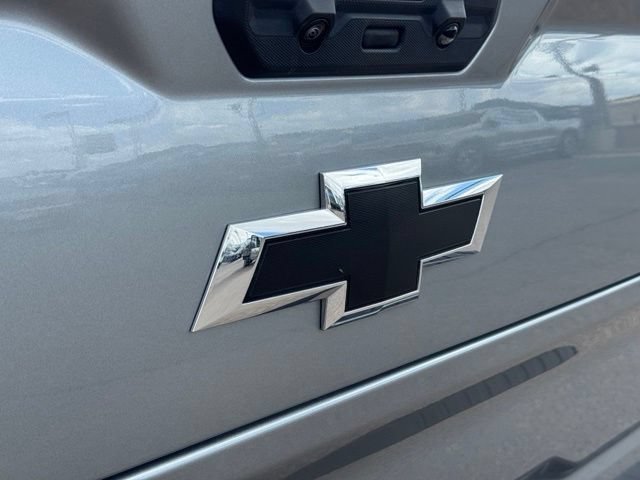 Used 2024 Sterling Gray Metallic Chevrolet RST image 20